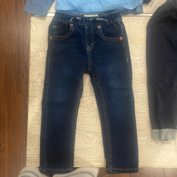 Toddler Boys Bundle Janie and Jack, Burt’s Bees, Levi’s, and Gymboree - Picture 12 of 13